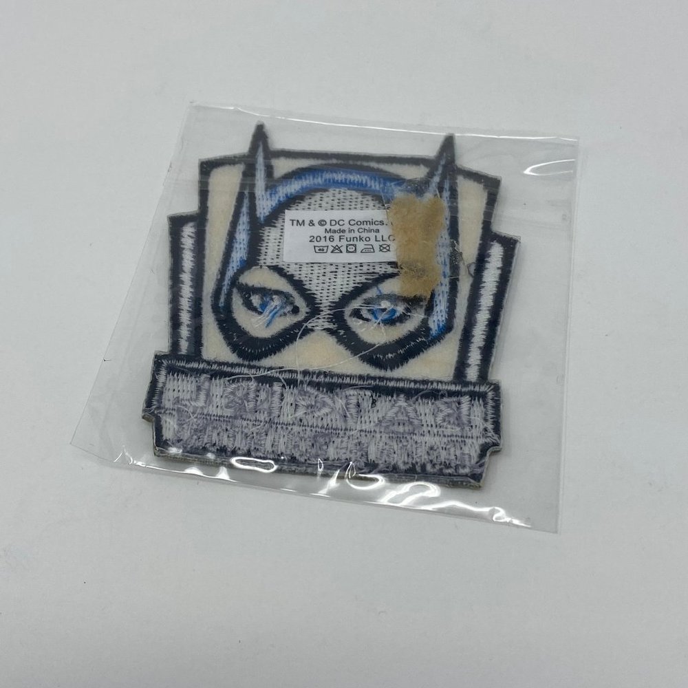 DC Comics Batgirl Patch Iron On Funko Embroidered - Picture 3 of 4